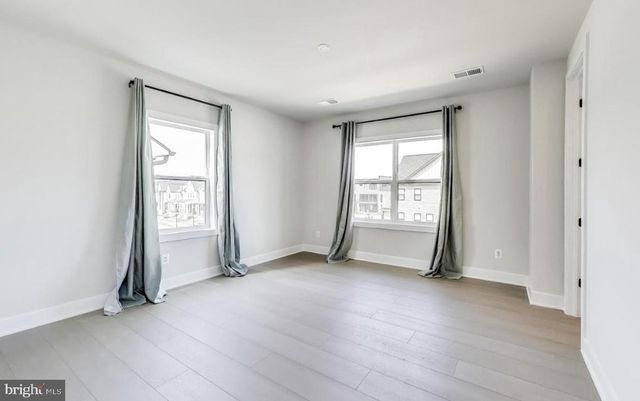 6934 RENITA LN, Bethesda, MD 20817