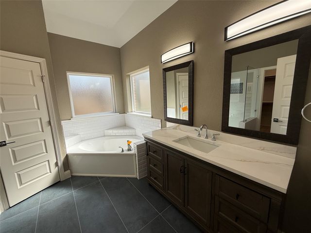 7505 Gleneagles Way, Fort Worth, TX 76179