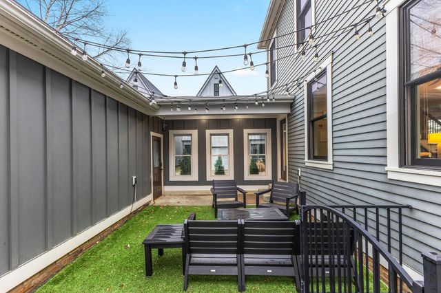 135 Punta Alley, Columbus, OH 43201