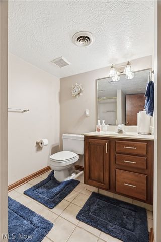 5133 Seaview Circle NW, Canton, OH 44708