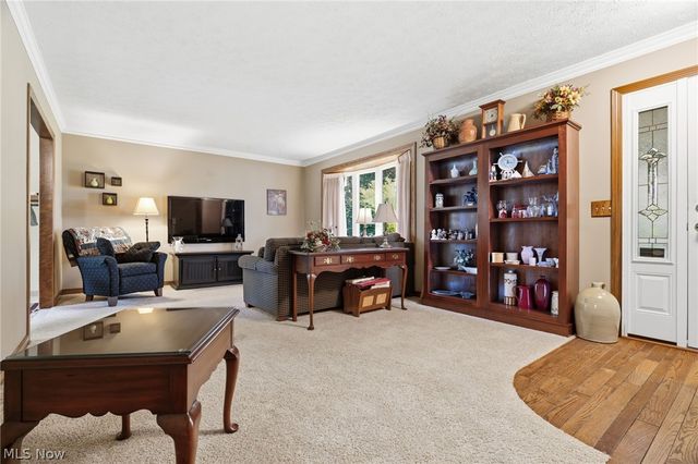 5133 Seaview Circle NW, Canton, OH 44708