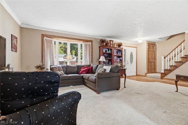 5133 Seaview Circle NW, Canton, OH 44708