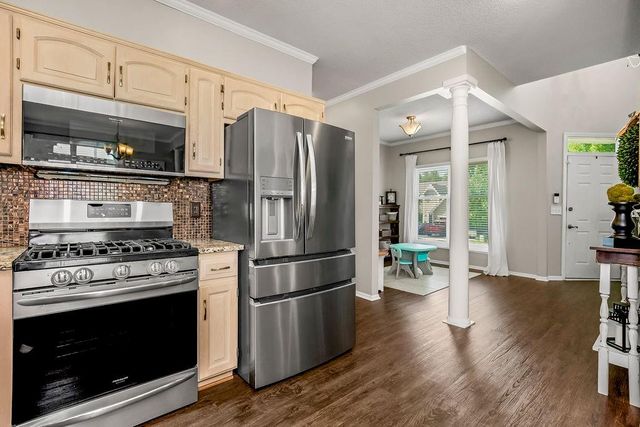 3027 NW 57th Terrace, Kansas City, MO 64151