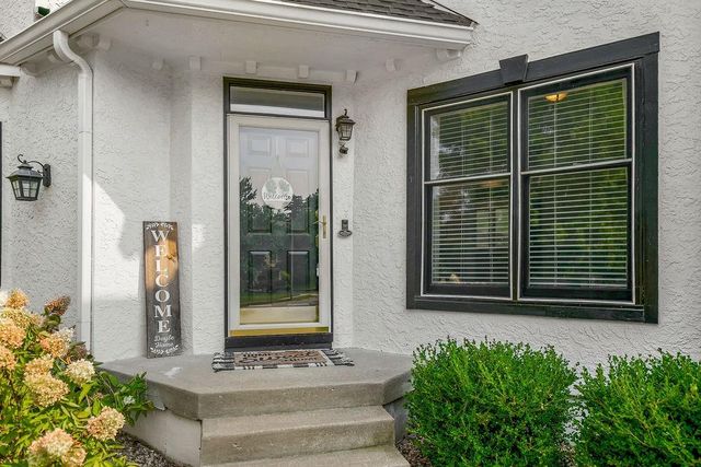 3027 NW 57th Terrace, Kansas City, MO 64151