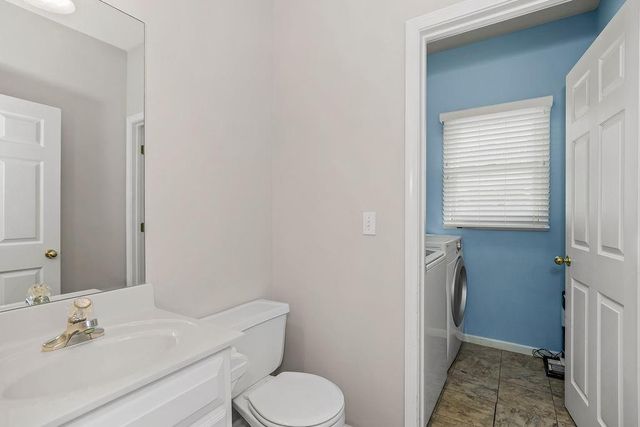 3027 NW 57th Terrace, Kansas City, MO 64151
