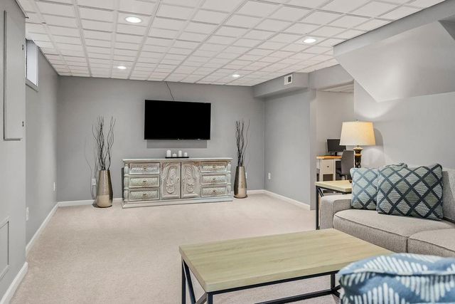 3027 NW 57th Terrace, Kansas City, MO 64151