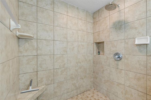 905 N PENINSULA AVENUE, New Smyrna Beach, FL 32169