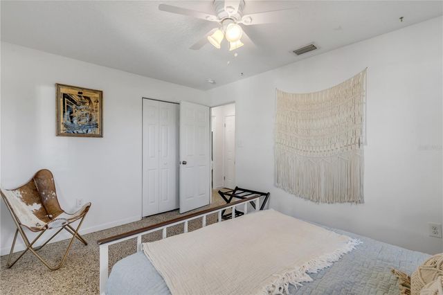 905 N PENINSULA AVENUE, New Smyrna Beach, FL 32169