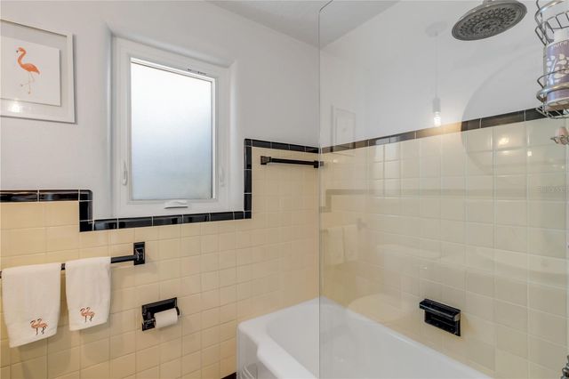 905 N PENINSULA AVENUE, New Smyrna Beach, FL 32169