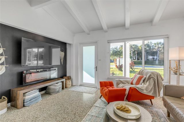 905 N PENINSULA AVENUE, New Smyrna Beach, FL 32169