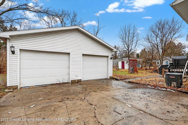 410 Renker Road, Lansing, MI 48917
