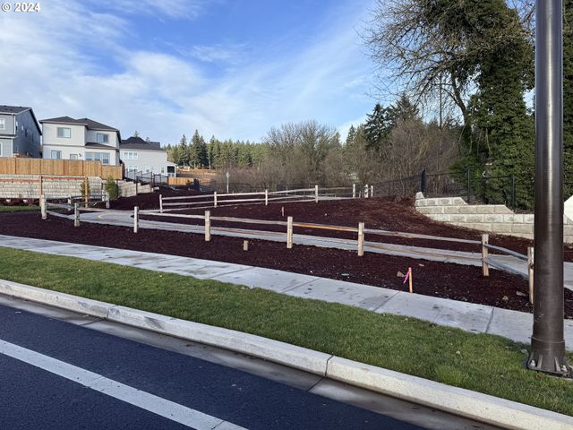 18047 Sw Howlock Ave, Beaverton, OR 97007