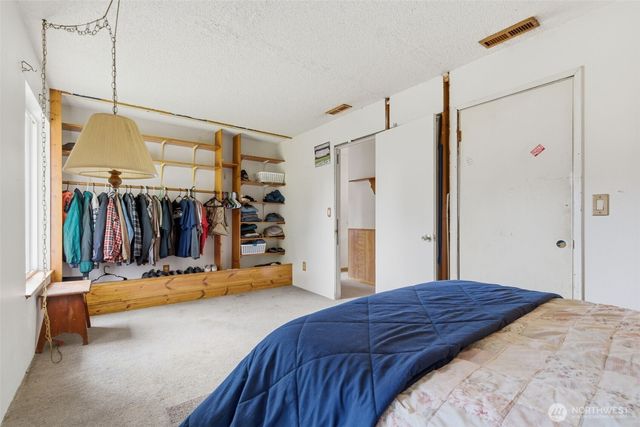 3610 Branson Dr SE, Port Orchard, WA 98366