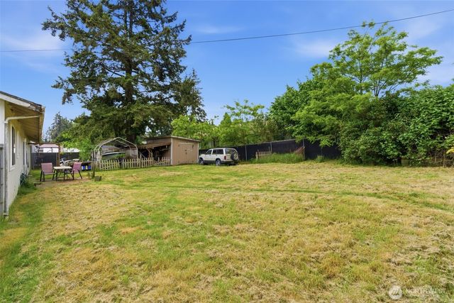 3610 Branson Dr SE, Port Orchard, WA 98366