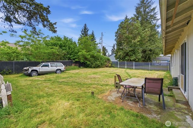 3610 Branson Dr SE, Port Orchard, WA 98366