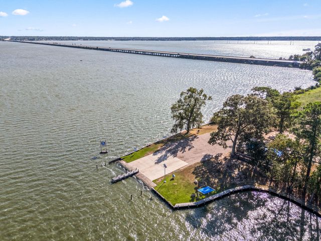 20031 Sunny Shores Drive, Humble, TX 77346