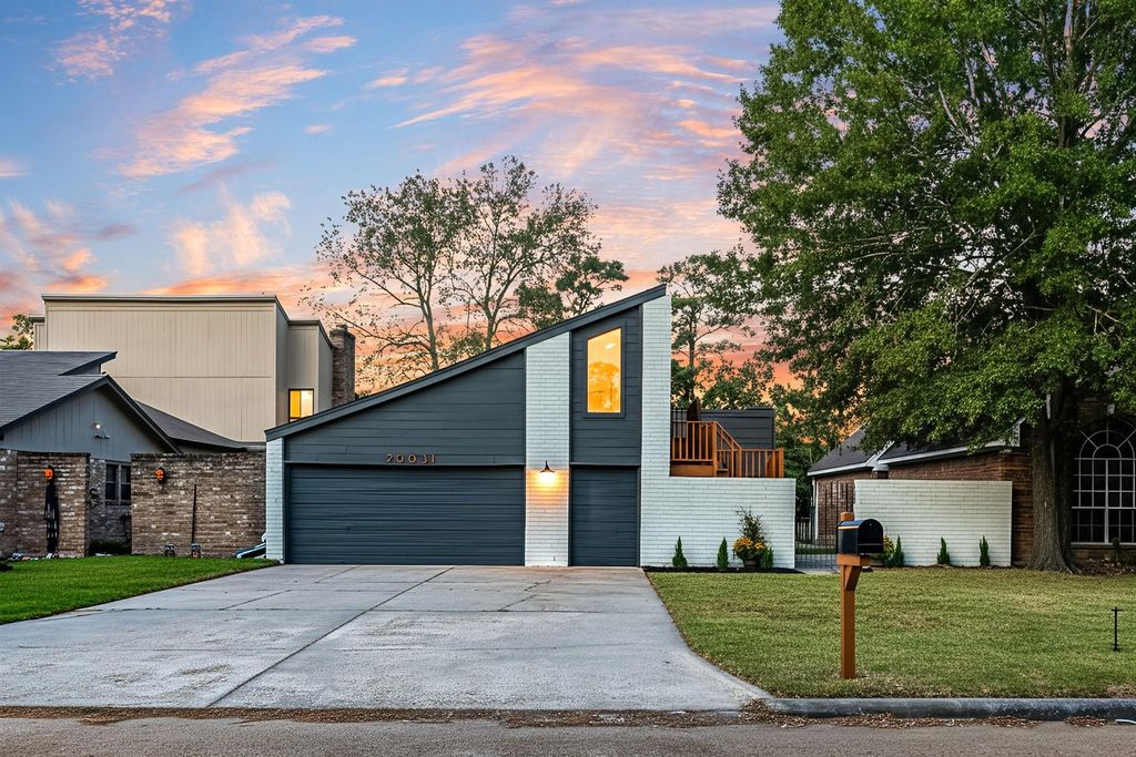 20031 Sunny Shores Drive, Humble, TX 77346
