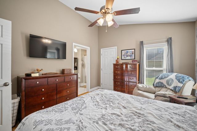 128 College, Urbana, OH 43078