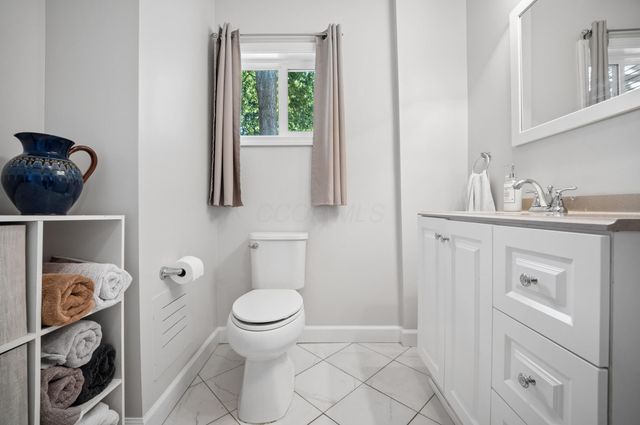 128 College, Urbana, OH 43078