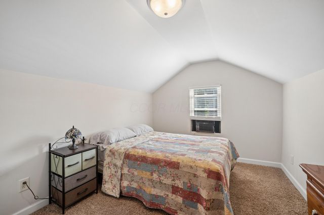 128 College, Urbana, OH 43078