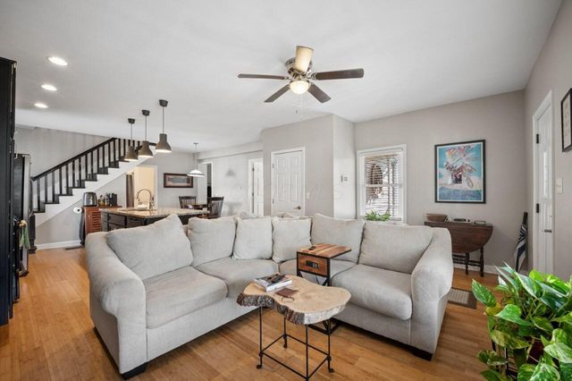 128 College, Urbana, OH 43078