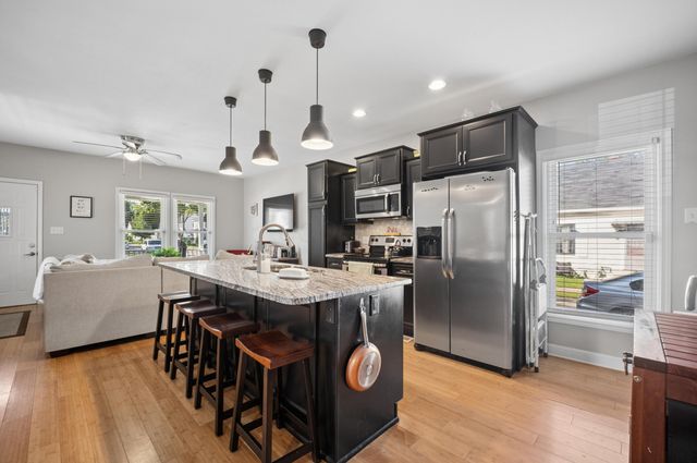 128 College, Urbana, OH 43078
