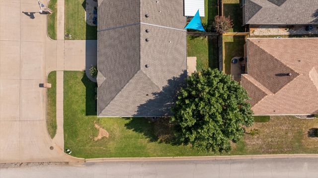 1000 Teresa Court, Granbury, TX 76048