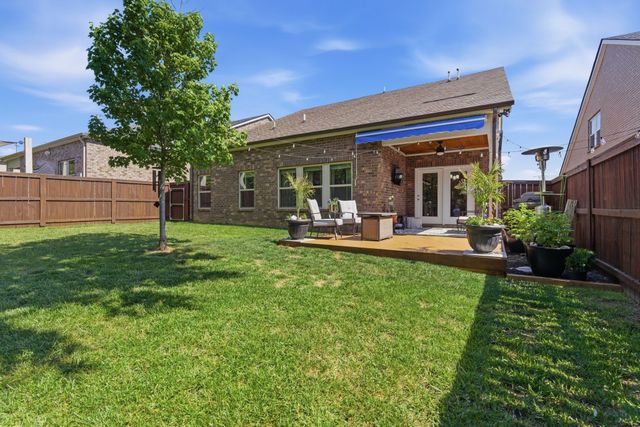 4957 Riverbank Dr, Hermitage, TN 37076