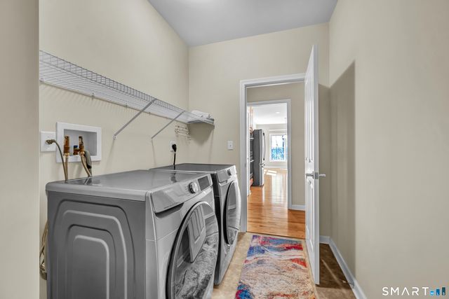 523 Putting Green Lane 523, Oxford, CT 06478