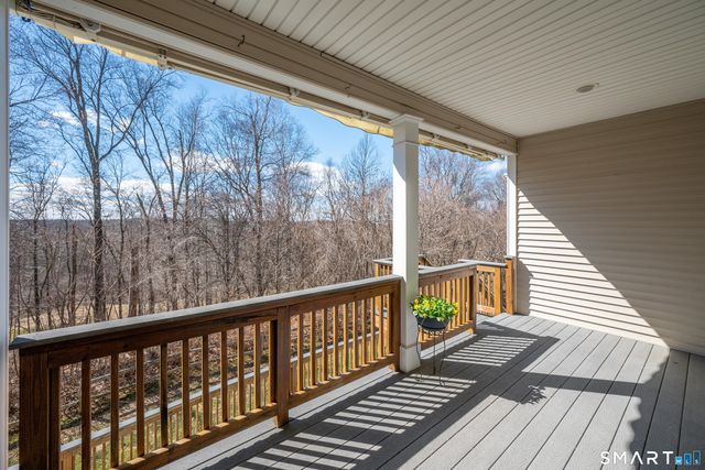 523 Putting Green Lane 523, Oxford, CT 06478