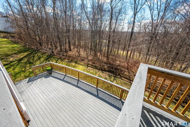 523 Putting Green Lane 523, Oxford, CT 06478