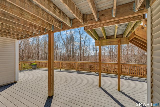 523 Putting Green Lane 523, Oxford, CT 06478