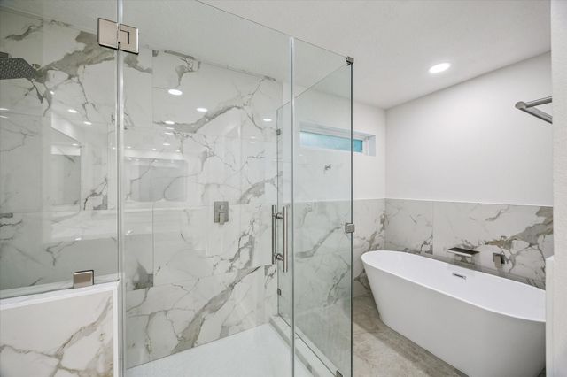 11947 Fawnview Drive, Houston, TX 77070