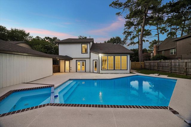 11947 Fawnview Drive, Houston, TX 77070