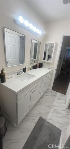 1230 Horn, West Hollywood, CA 90069