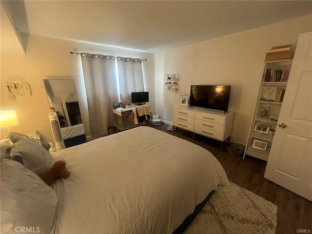 1230 Horn, West Hollywood, CA 90069