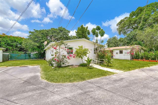 577 NW 90th Street 6, El Portal, FL 33150