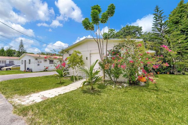 577 NW 90th Street 6, El Portal, FL 33150
