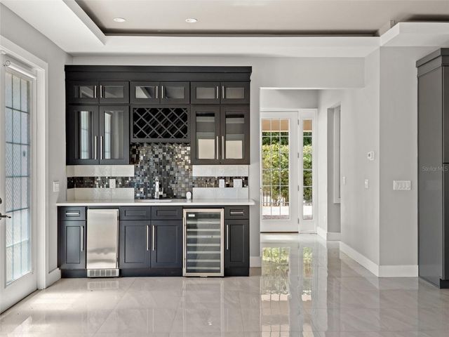 555 PEACHTREE ROAD, Orlando, FL 32804