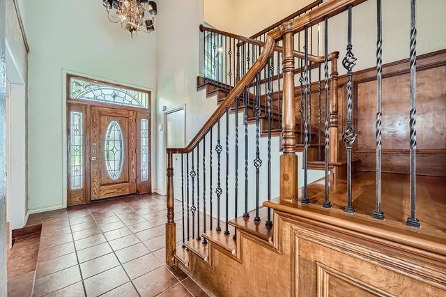 12404 Willow Bend DR, Austin, TX 78758