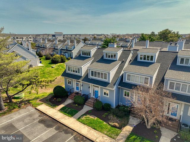 2 HENLOPEN GDNS, Lewes, DE 19958