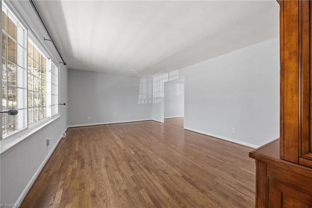 4306 Oak Hollow Drive, High Point, NC 27265