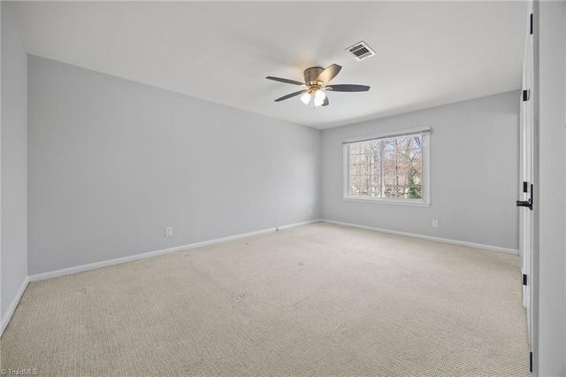 4306 Oak Hollow Drive, High Point, NC 27265