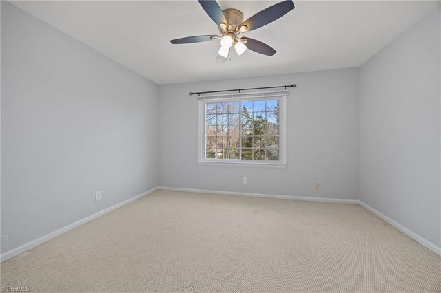 4306 Oak Hollow Drive, High Point, NC 27265