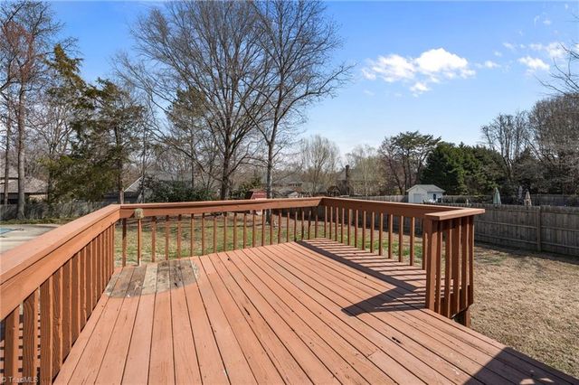 4306 Oak Hollow Drive, High Point, NC 27265