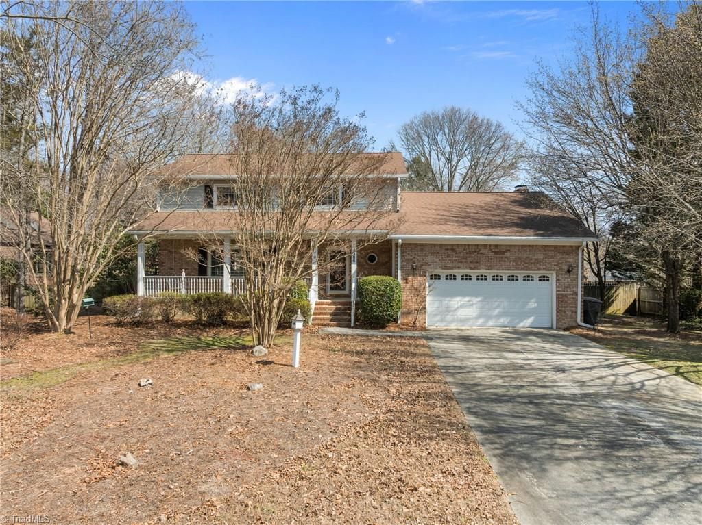 4306 Oak Hollow Drive, High Point, NC 27265