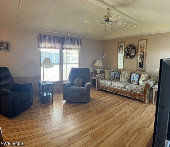10651 Wales LOOP, Bonita Springs, FL 34135