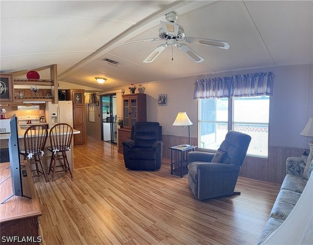 10651 Wales LOOP, Bonita Springs, FL 34135