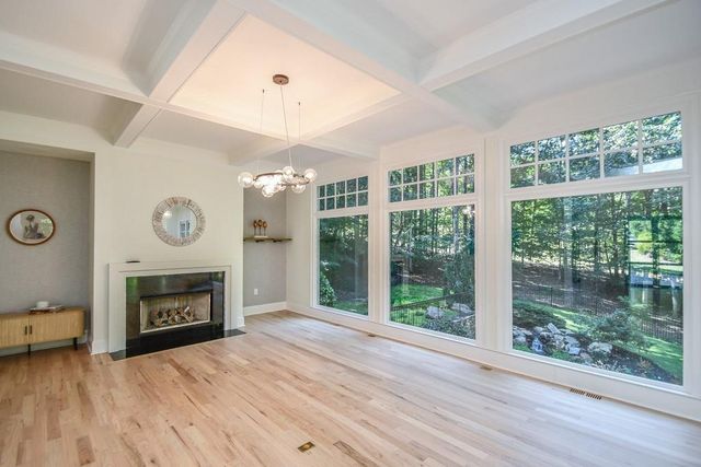 1695 Windsor Cove, Milton, GA 30004