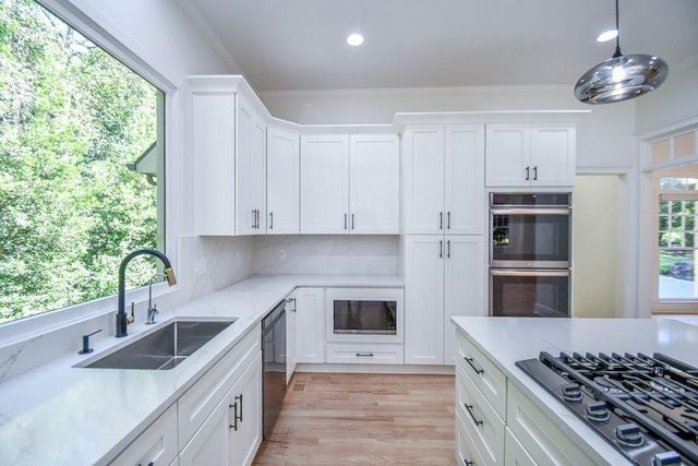 1695 Windsor Cove, Milton, GA 30004